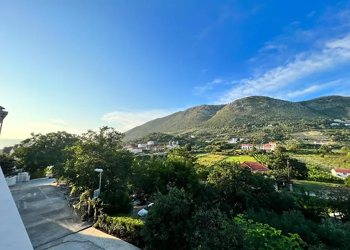 Jelena 4 Apartmán Zvekovica