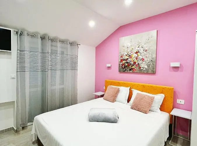 Jelena 4 Apartmán *