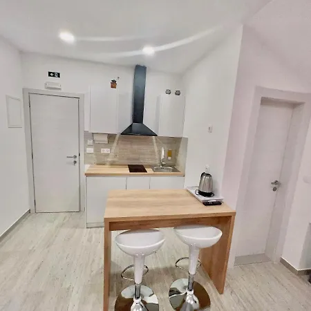 Jelena 4 Apartamento *