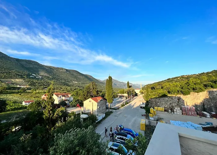 Jelena 4 * Zvekovica